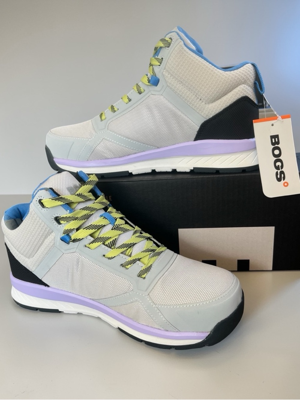 NEW BOGS Women’s size 10 Composite Toe Slip Resistant EH ASTM Safety Work Boot